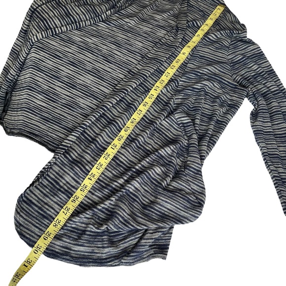 Torrid Womens Sweater Cardigan Knit Size Large Open Front Navy Stripes Waterfall - Picture 14 of 16